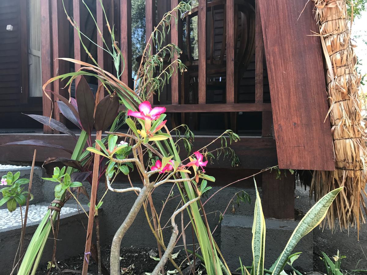 Meno Madia Bungalows 길리메노 외부 사진